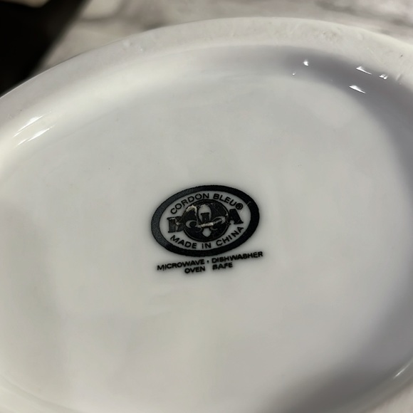 Cordon Bleu white stoneware fish tureen dish casserole display storage MCM style - Picture 9 of 11